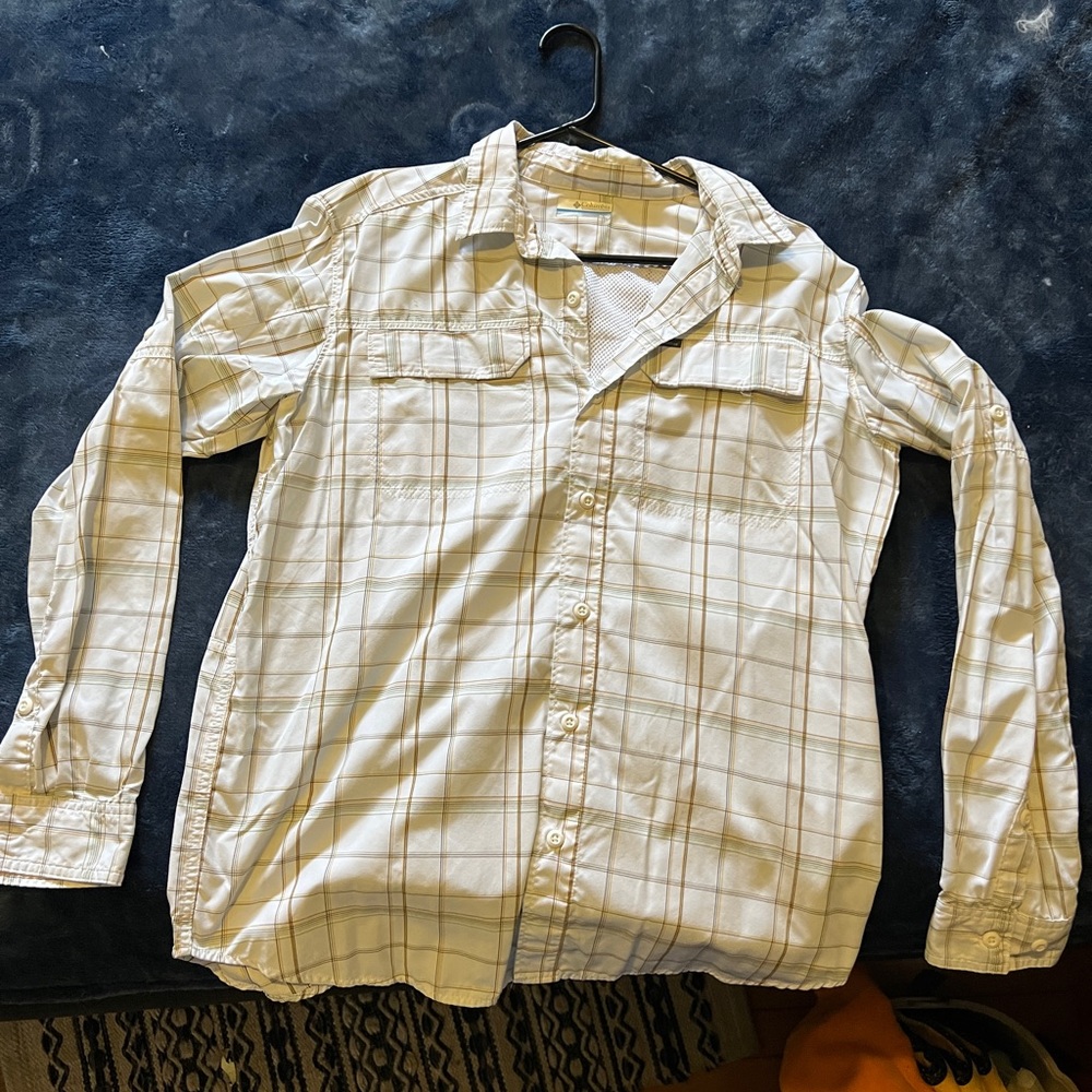 Columbia performance fabric long sleeve medium